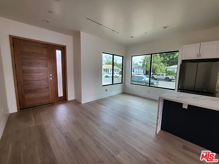 16641 McCormick St — Photo 4