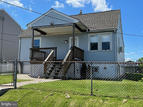 3rd image of 7309 School Ave