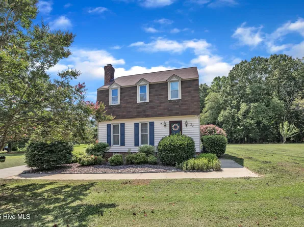 37 Derby Circle, Selma, NC 27576