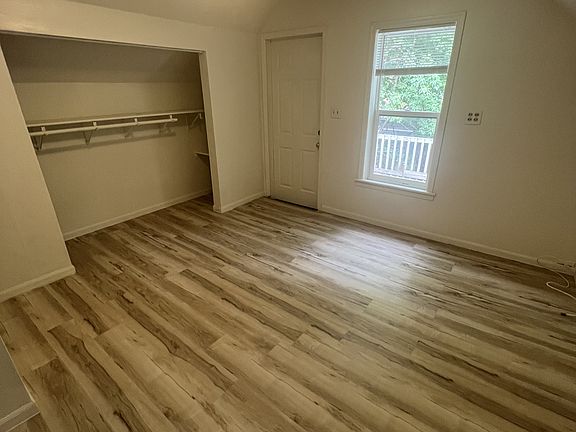 3rd image of 349 Case Ave