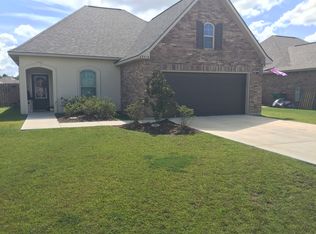 69516 Taverny Ct, Madisonville, LA 70447
