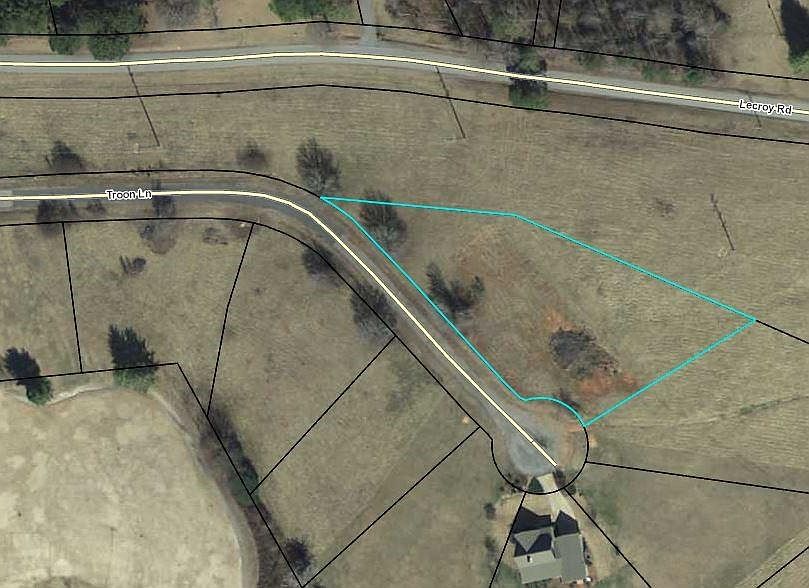 2nd image of 1707 Troon Ln