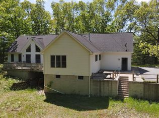 3669 Rakoniewski Rd, Manistee, MI 49660