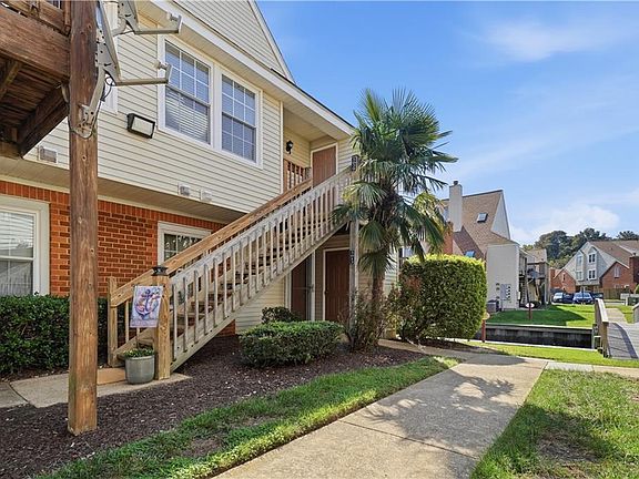 2nd image of 5029 Gatehouse Way