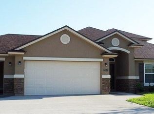 2378 Club Lake Dr, Orange Park, FL 32065
