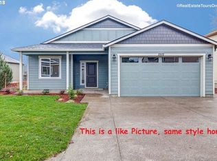 564 E Elm Loop, Gervais, OR 97026