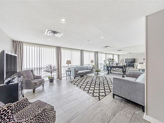 2nd image of 20 McFarlane Dr Unit 808