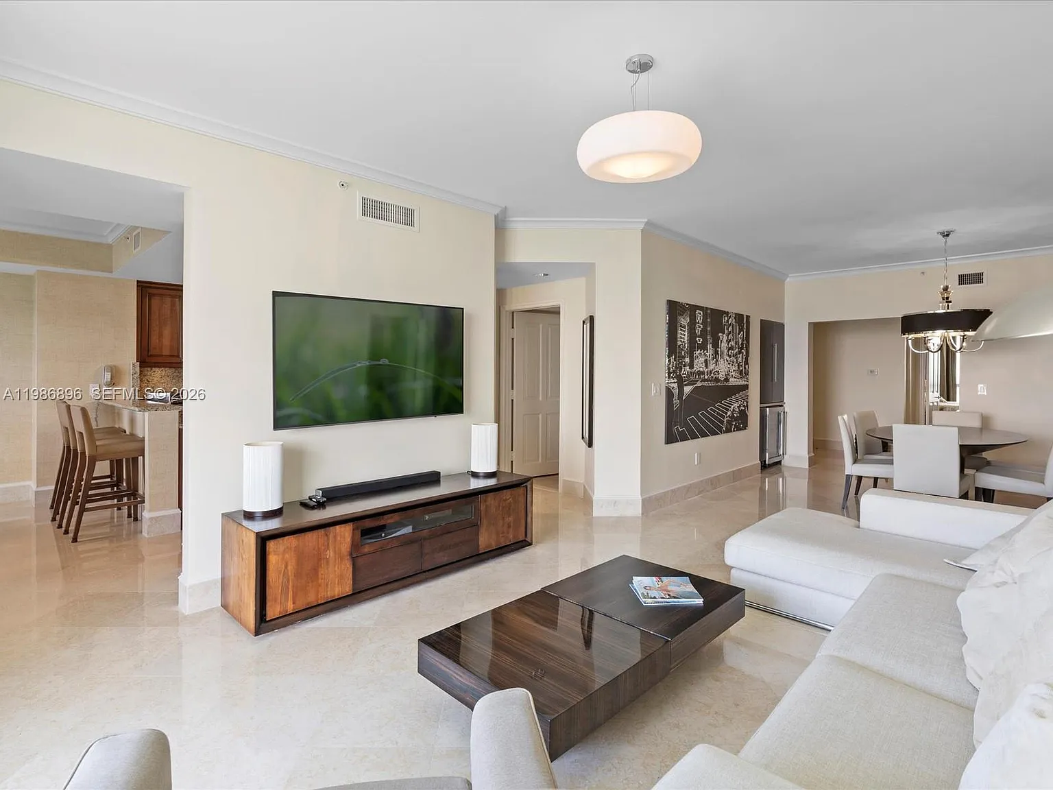 Acqualina Ocean Residence — Photo 3
