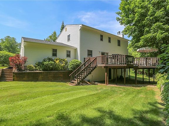 4th image of 107 Elon Ct