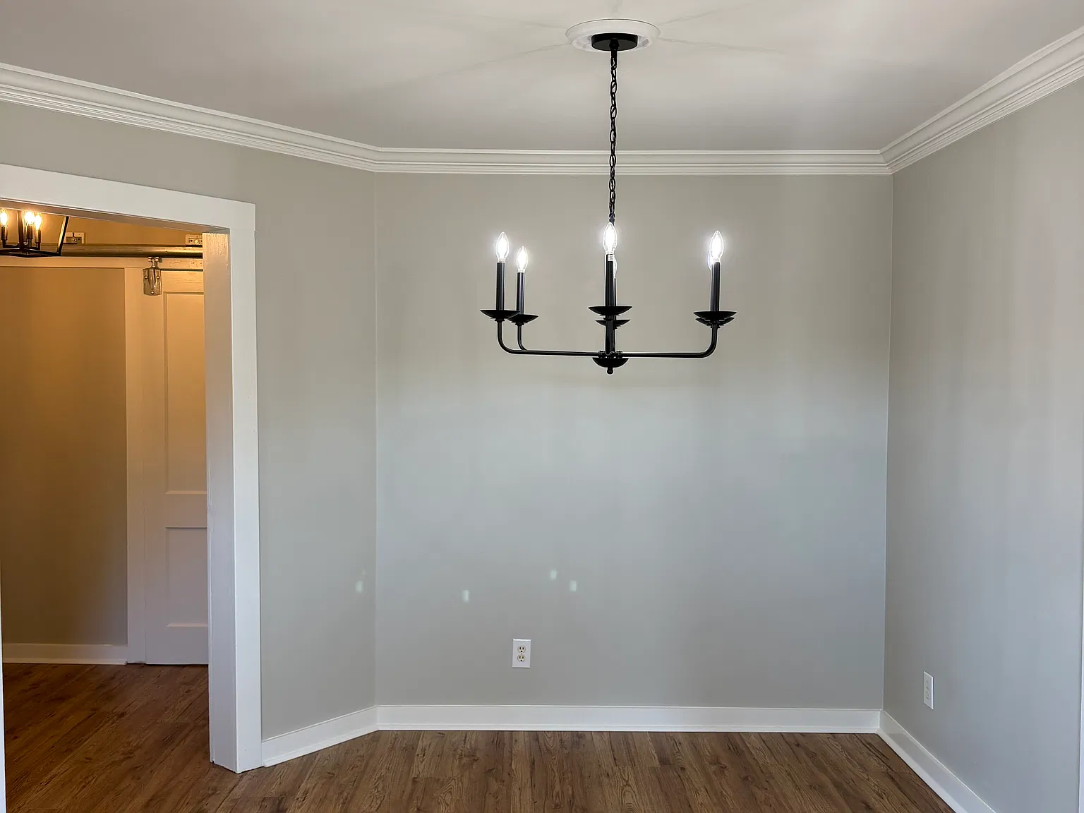 2 bed, 1100 sqft, $2,900 — Photo 3