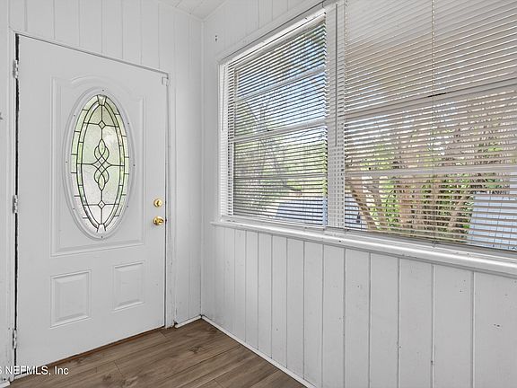 5th image of 1192 W 12TH Street