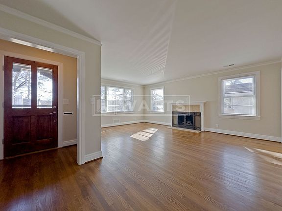 3rd image of 310 Westover Dr