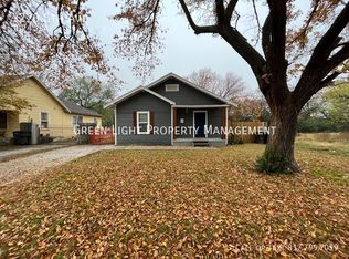 3220 5th Ave, Fort Worth, TX 76110