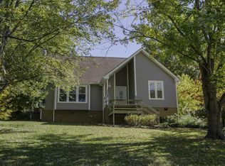 840 Hillside Dr, Springfield, TN 37172