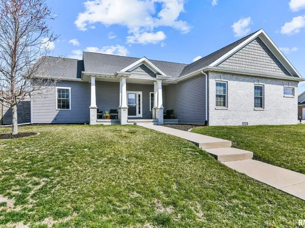 505 Wake Ct, Chatham, IL 62629