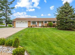 5546 Outer Dr, Aurora, IN 47001