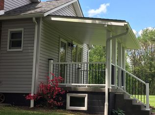 42 Maplewood Rd, Vanderbilt, PA 15486