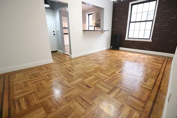 Rented by Compass | media 27