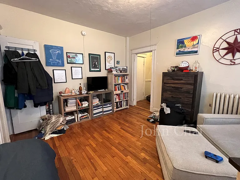 225 Kelton St #1 — Photo 6
