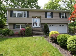 22 Maturan Ave, Lincoln Park, NJ 07035