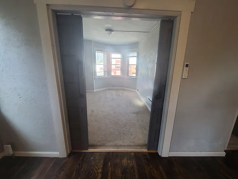 225 South Millvale Avenue — Photo 59