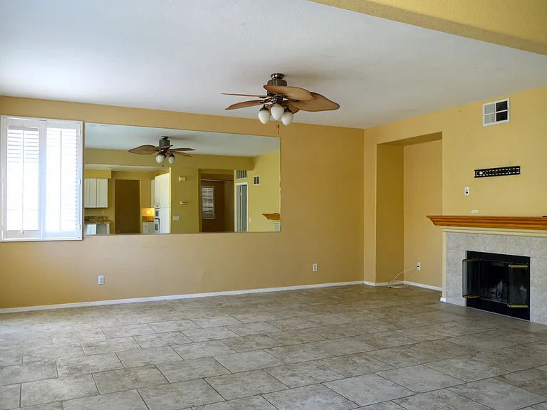 937 Feather Peak Dr — Photo 9