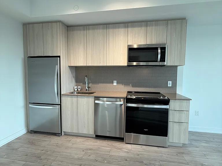 740 Whitlock Ave #204 — Photo 7