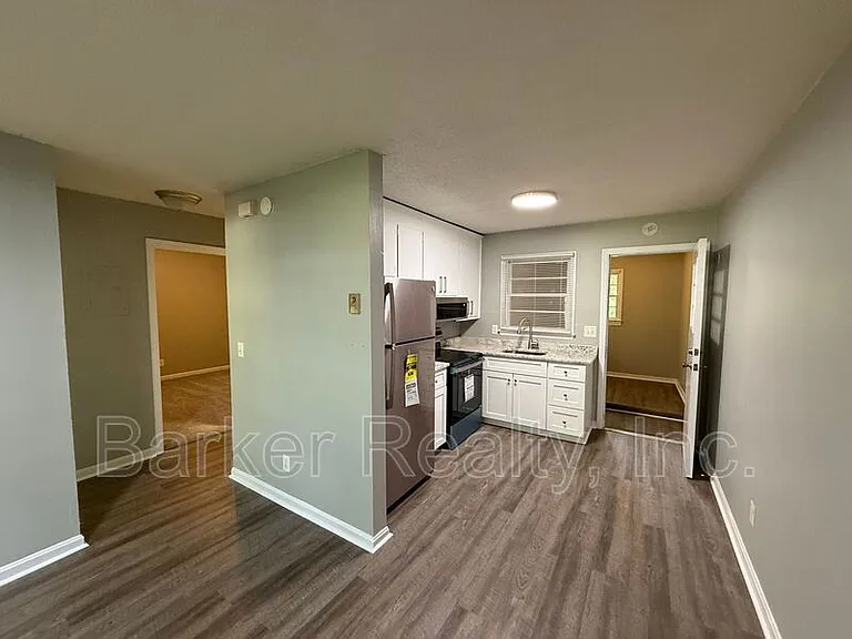 3917 Greenleaf St #A — Photo 5