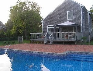 2nd image of 14 Dundee Ln