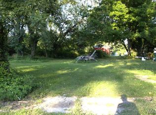 1418 N 43rd St, East Saint Louis, IL 62204