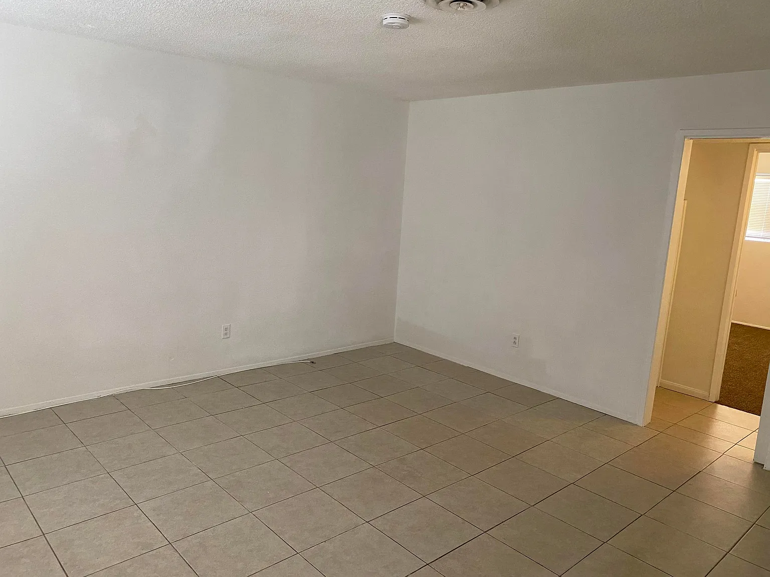 3913 Soranno Ave — Photo 4