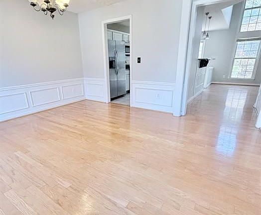 3rd image of 2523 Alvecot Cir SE