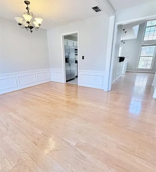 2523 Alvecot Cir SE — Photo 3