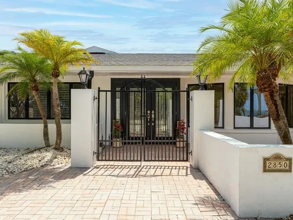 2850 Bay Shore Rd, Sarasota, FL 34234