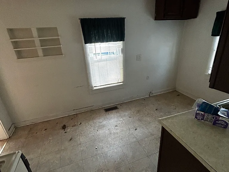 1780 N Gulick Ave — Photo 8