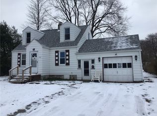 1953 Shadyside Dr, Hermitage, PA 16148