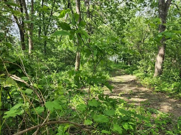 Gingers Drive #30, Muscoda, WI 53573