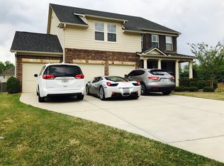 30 Belmore Manor Dr, Suwanee, GA 30024