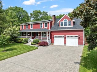2 Alcorn Rd, Chelmsford, MA 01824
