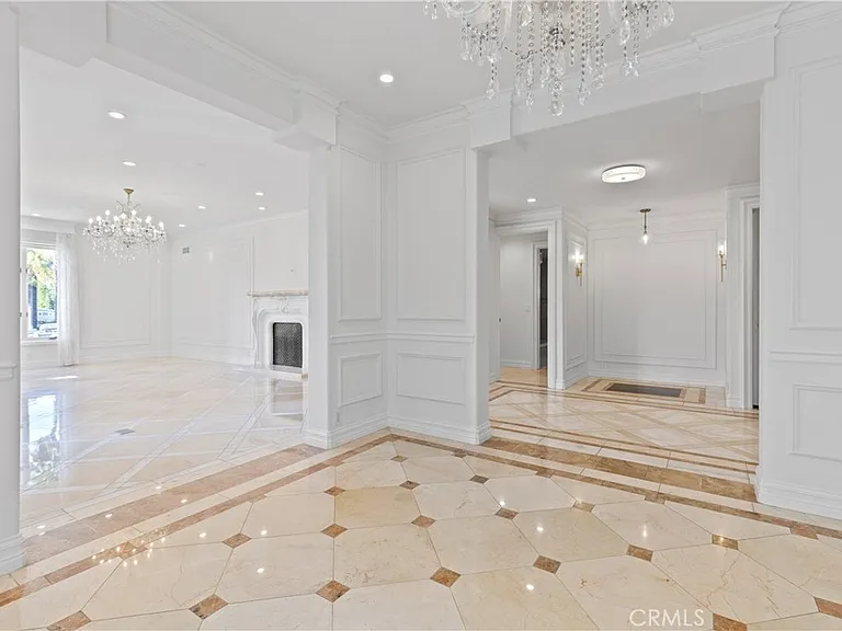 1424 N Crescent Heights Blvd #20 — Photo 12