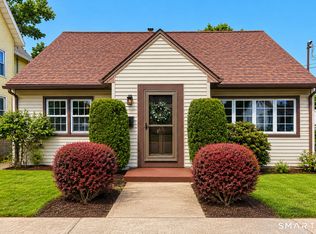 11 Winter Street, Ansonia, CT 06401