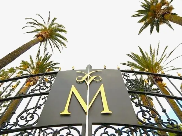 5520 Owensmouth Ave APT 311, Woodland Hills, CA 91367