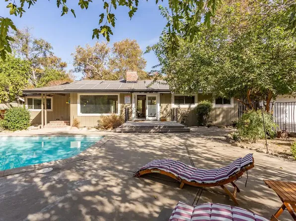 40792 Cherokee Oaks Drive, Three Rivers, CA 93271