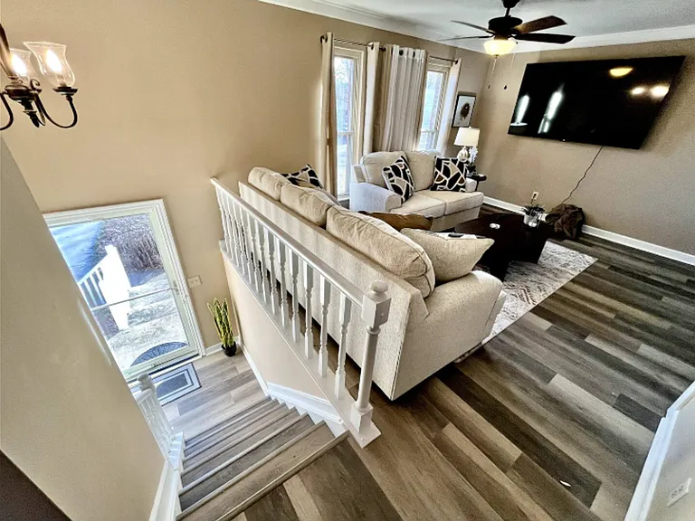9695 Whippoorwill Ln — Photo 5