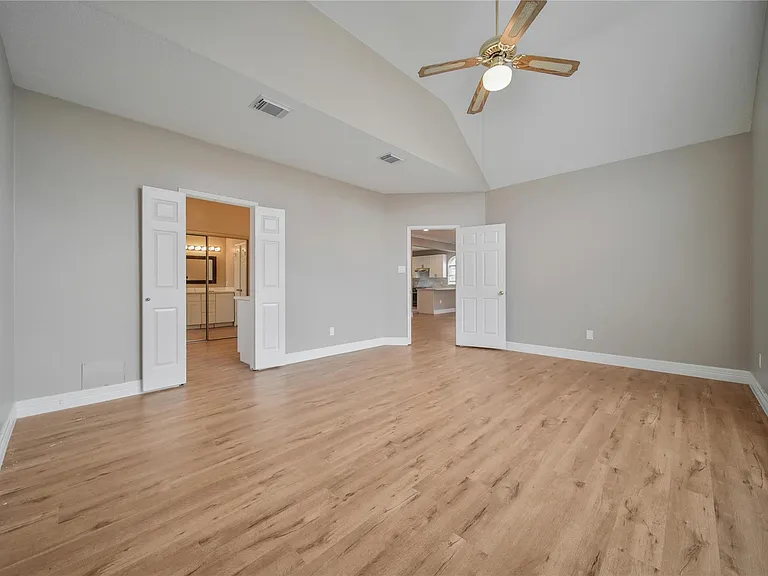 4422 Westray Dr — Photo 9