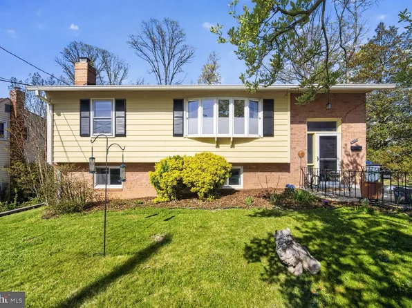 6220 Quebec Pl, College Park, MD 20740