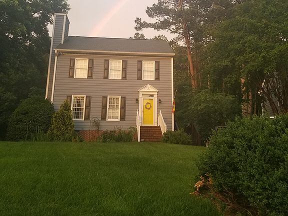 2nd image of 18 Striding Ridge Ct
