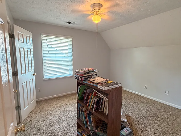 1819 Timber Creek Dr — Photo 23