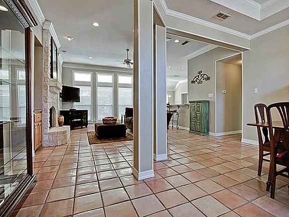4th image of 2712 River Legacy Dr