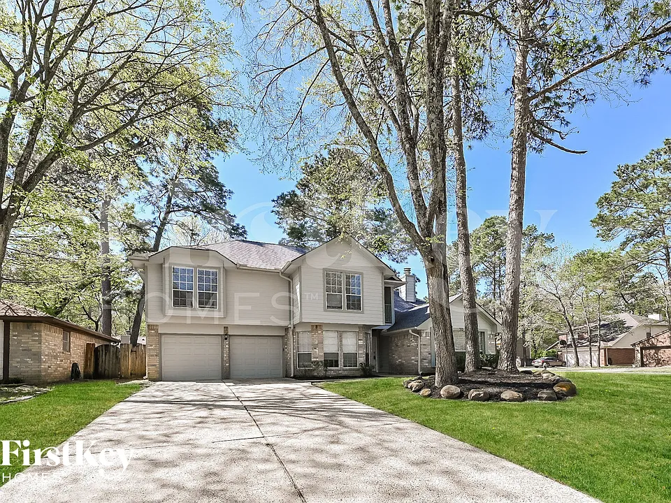 70 Timberspire Ln